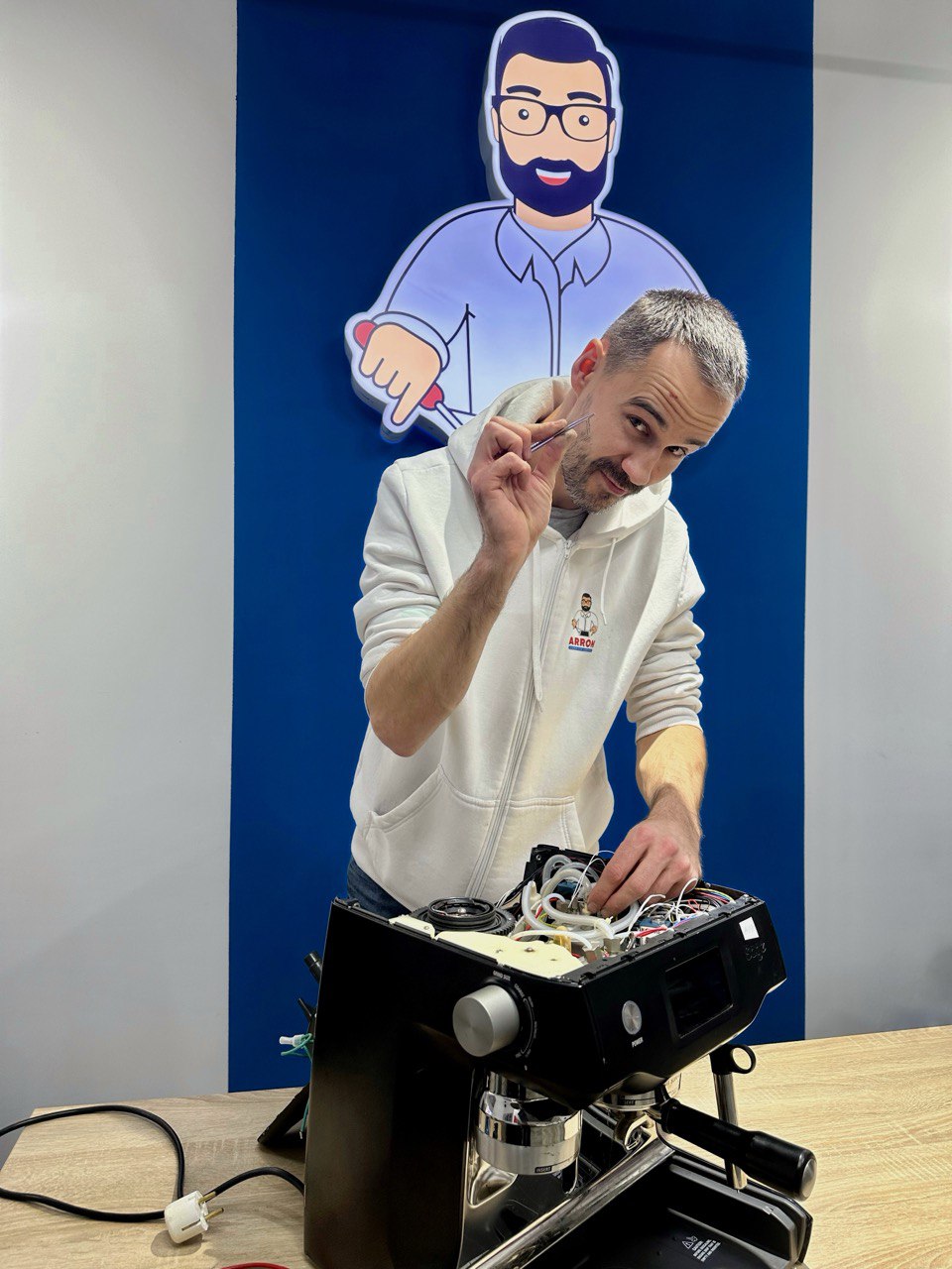 Service reparatii espressoare Drobeta, reparații aparate cafea