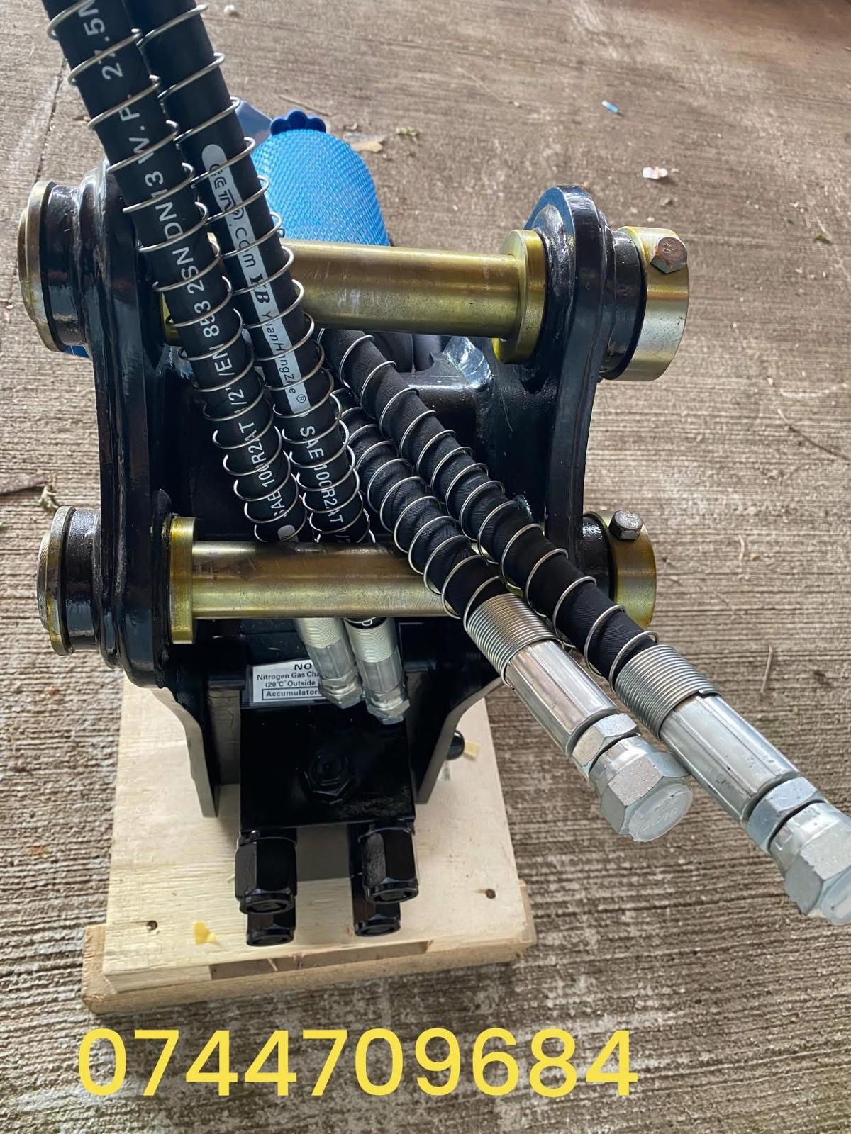 Picon hidraulic excavatoare jcb
