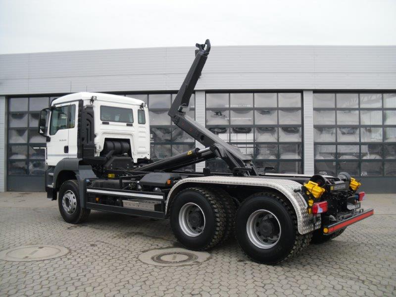 Închiriere Autocamion cu Sistem Abroll-Kipper