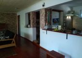 Casa de vanzare Varasti