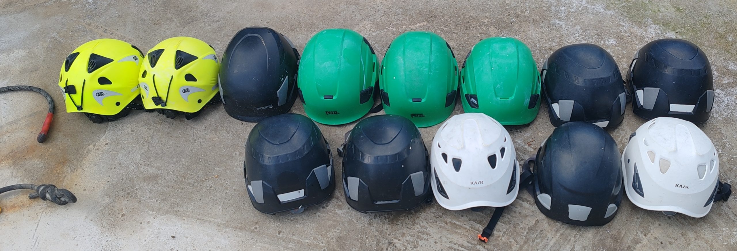 Vând echipament alpinism