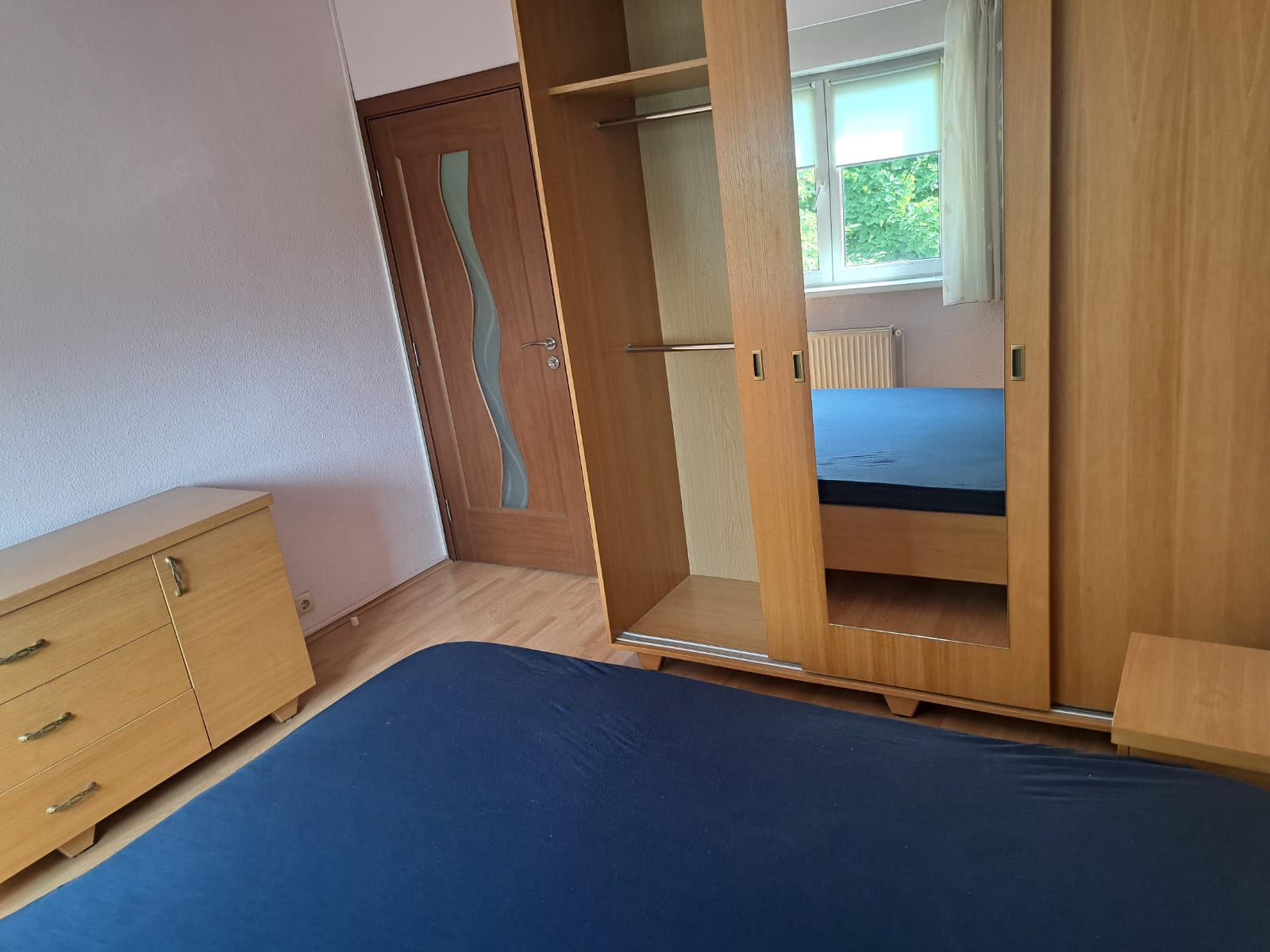 Apartament 4 camere decomandat,etaj 2