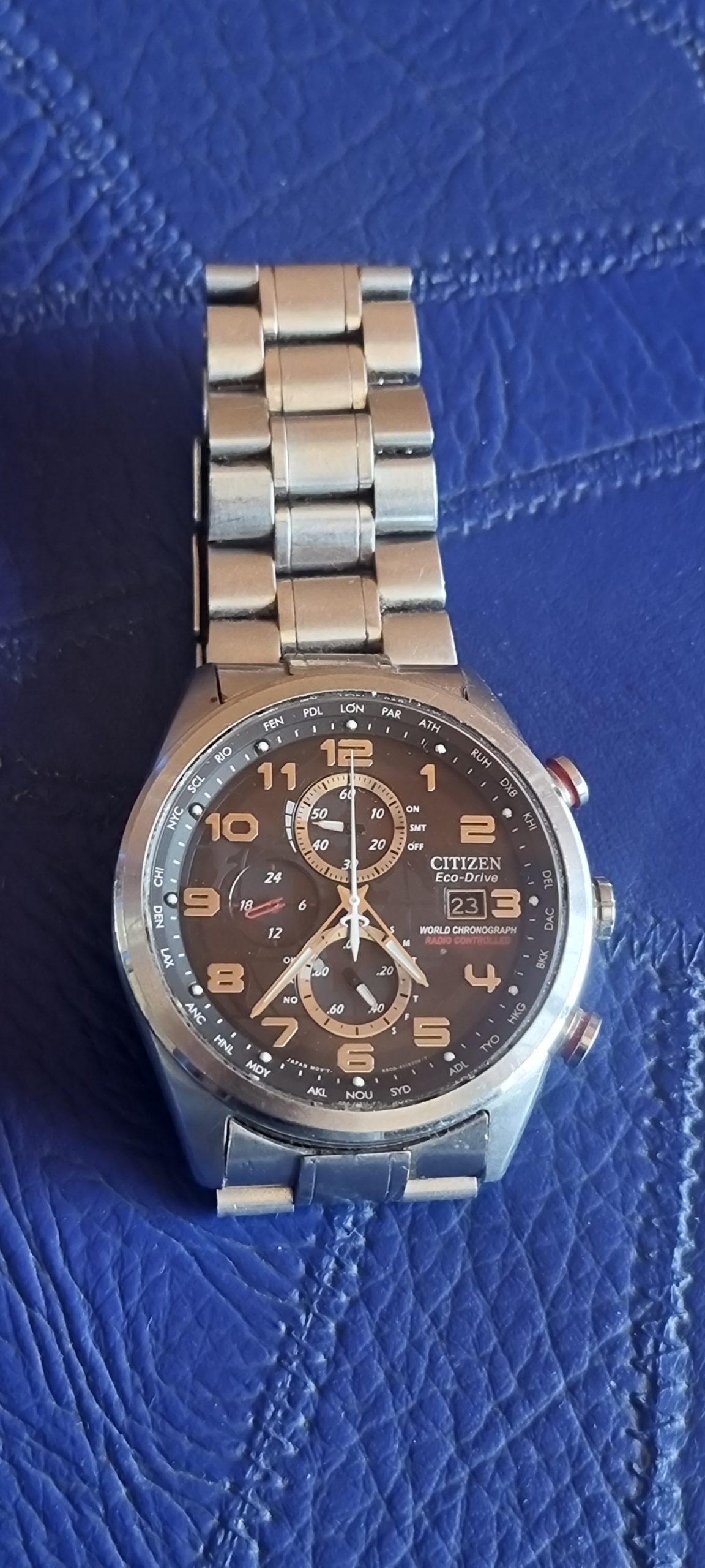 Citizen Eco-Drive Limited Edition (1.416 / 2.500) Radio-Controlled Chronograph World Timer