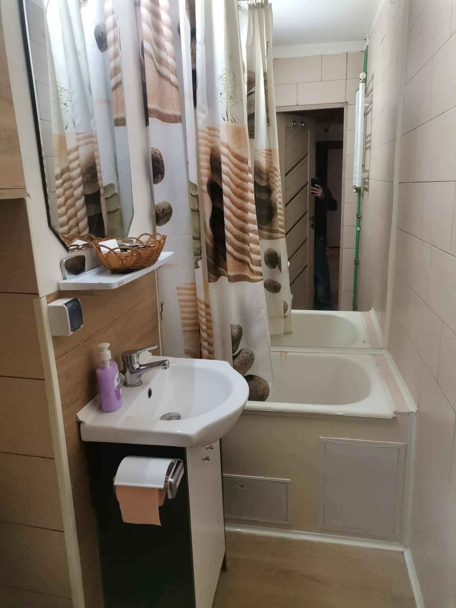 Vând apartament 2 camere