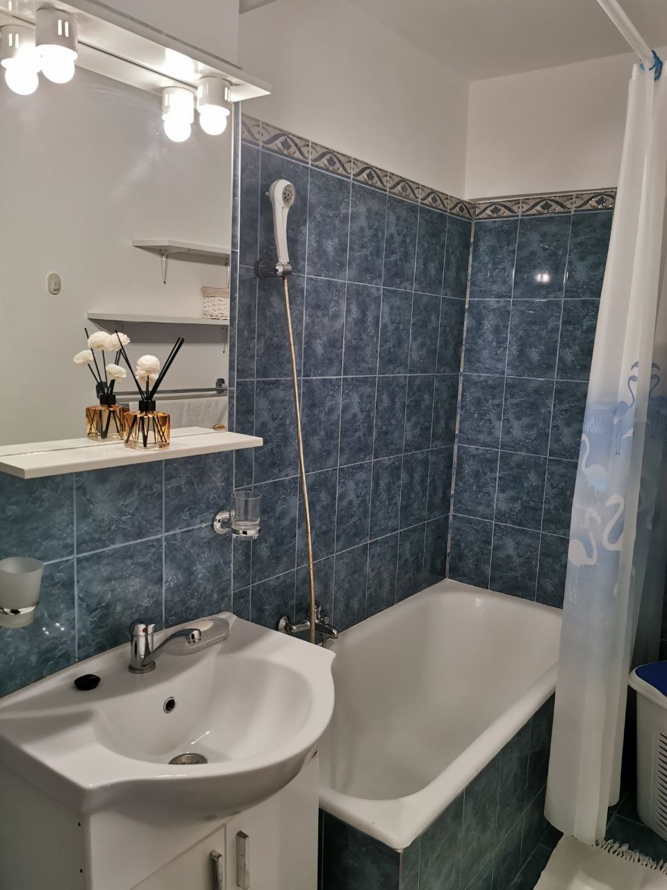Apartament 2 camere Zona Calea Bucuresti -Giratoriu Kaufland
