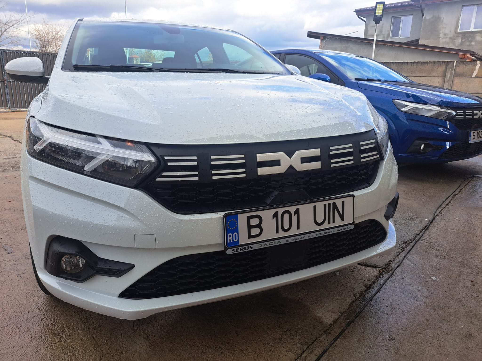 UINRENT inchirieri auto Otopeni 0764000400