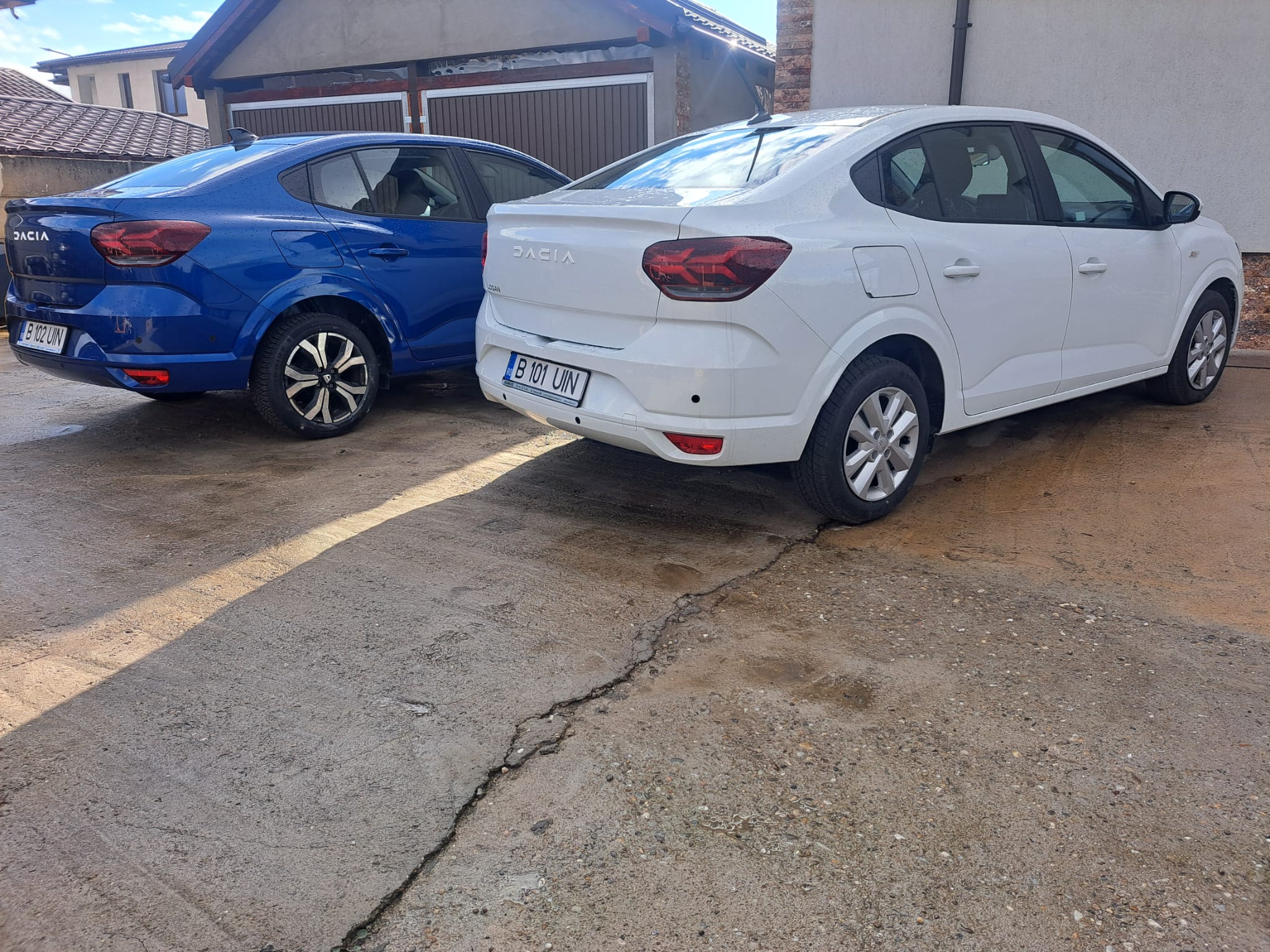UINRENT inchirieri auto Otopeni 0764000400
