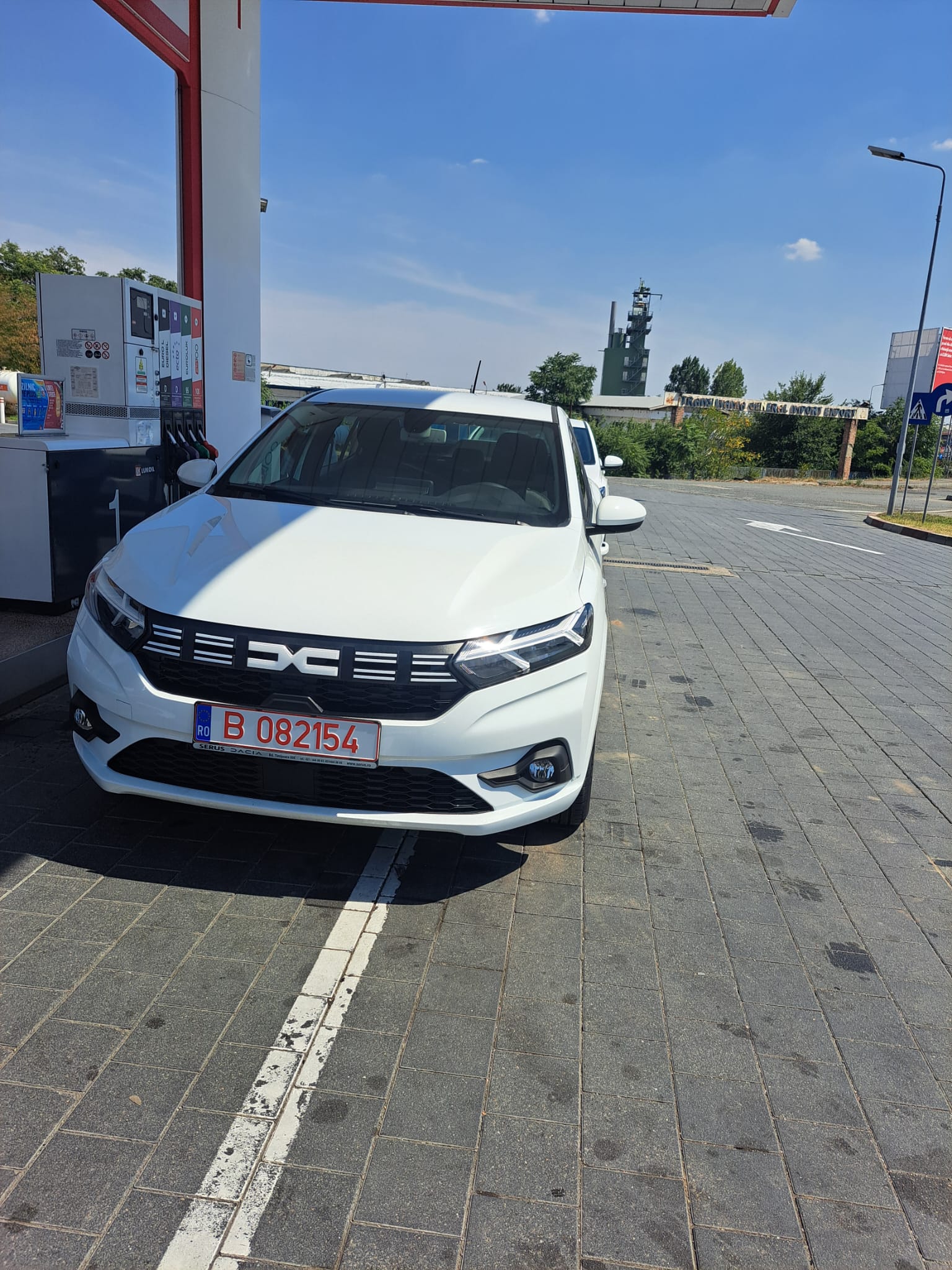 UINRENT inchirieri auto Otopeni 0764000400