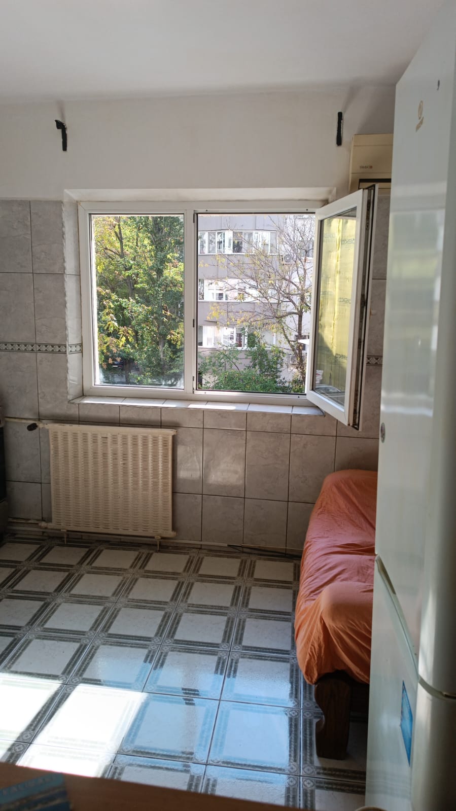 Particular vana apartament in zona Unirii Zepter