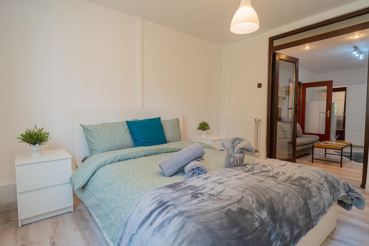 Închiriere 2 camere Calea Victoriei – Piața Romană