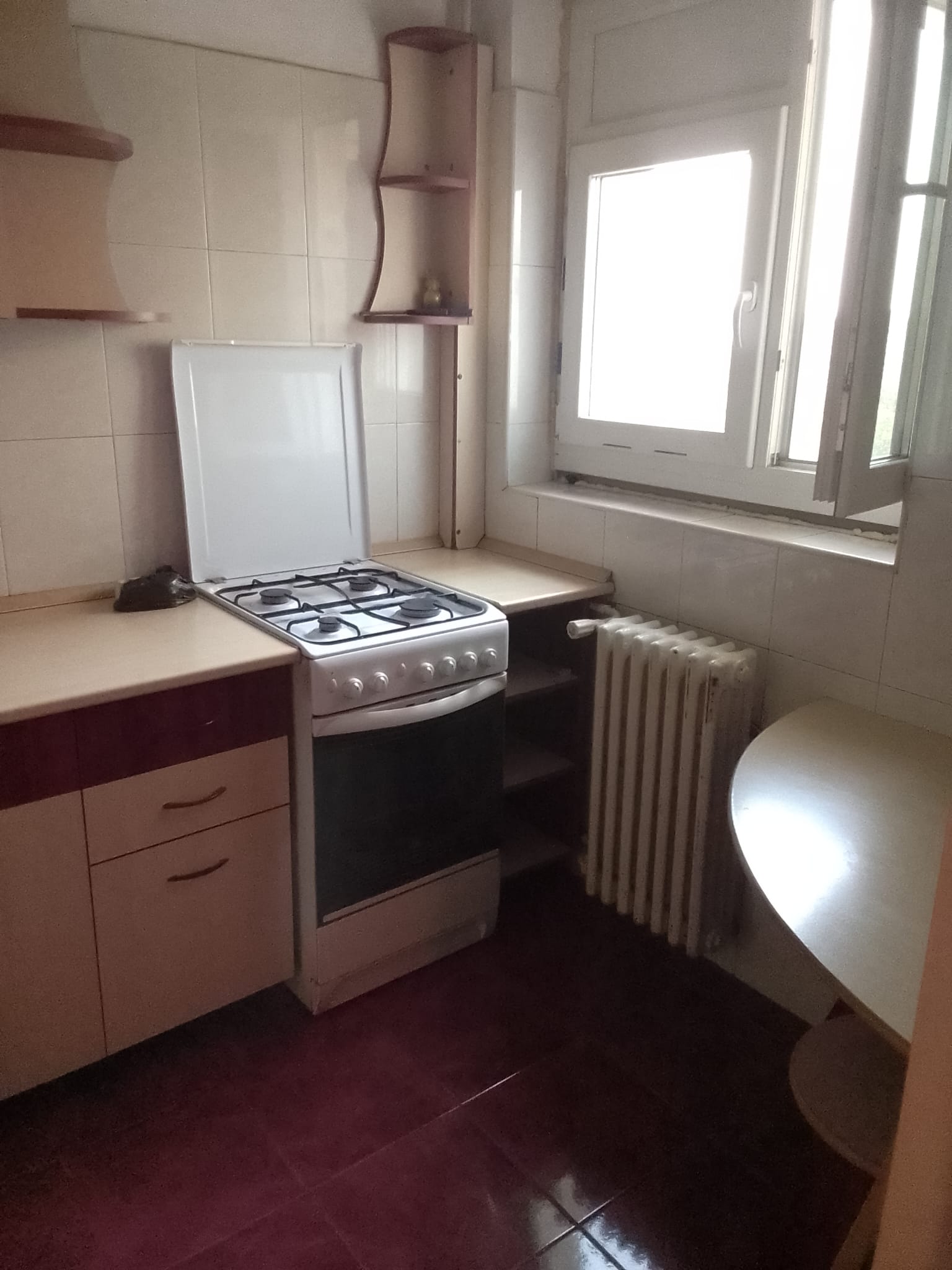 Inchirem apartament 2 camere Favorit