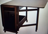 Masa extensibila wenge (6 – 8 locuri) cu 4 scaune + cadou masa mijloc