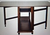 Masa extensibila wenge (6 – 8 locuri) cu 4 scaune + cadou masa mijloc