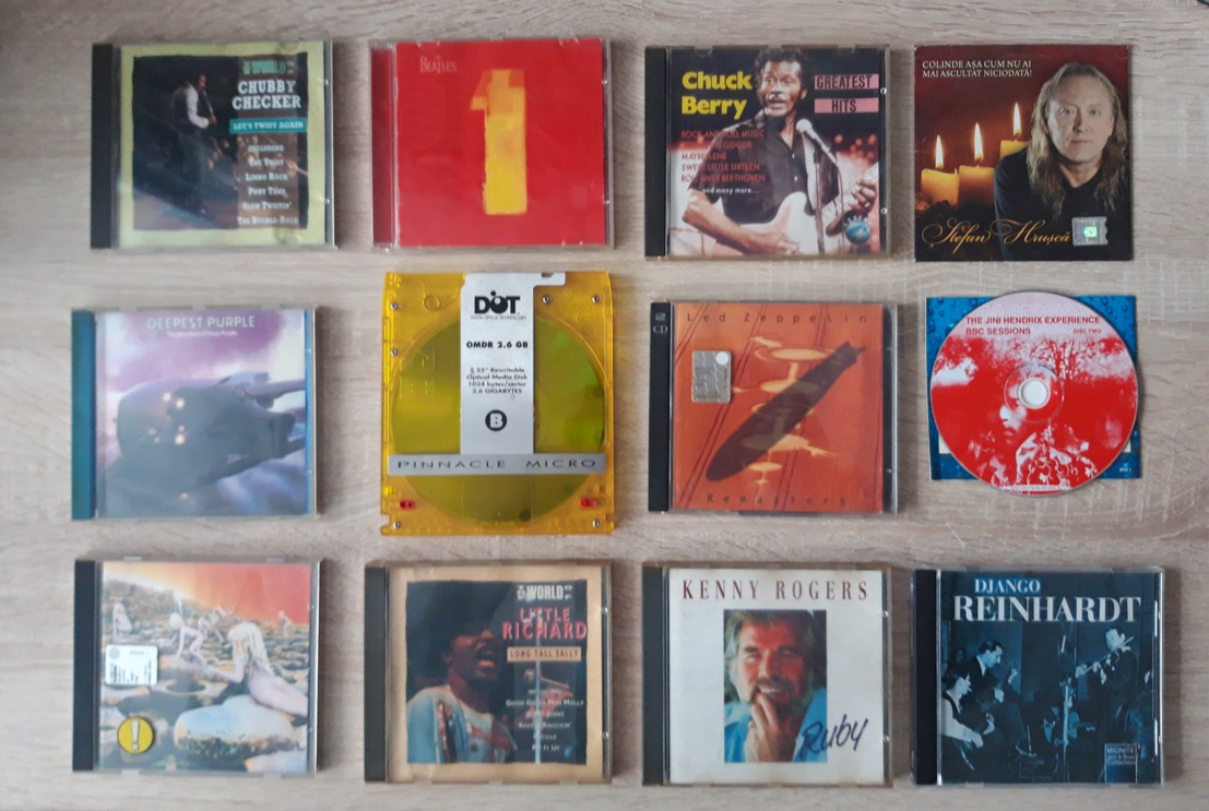 Vand colectie muzica, vinil CD caseta, diverse.