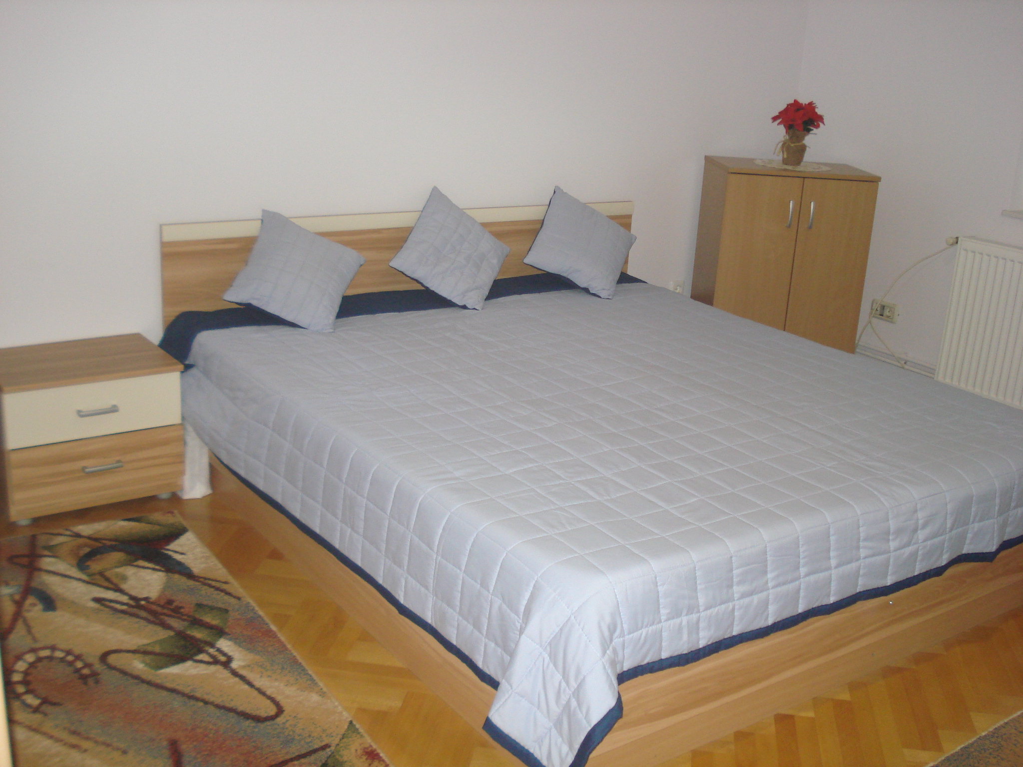 VICTORIA intre Spital si Dacia Apartament 2 camere Modern Gaze cu vedere spre Bulevardul Tomis mobil
