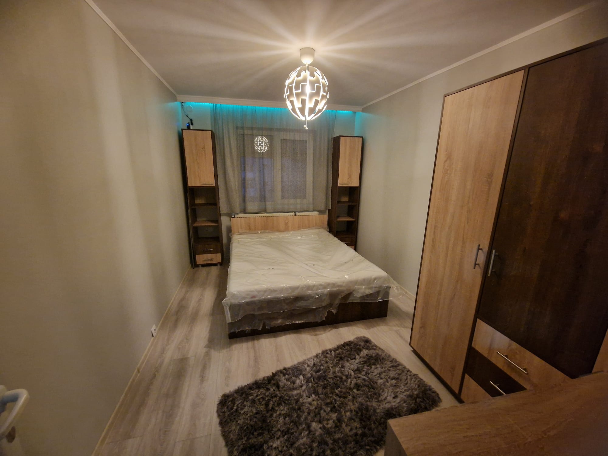 Inchiriez Apartament 2 camere vis-a-vis de Politia municipala