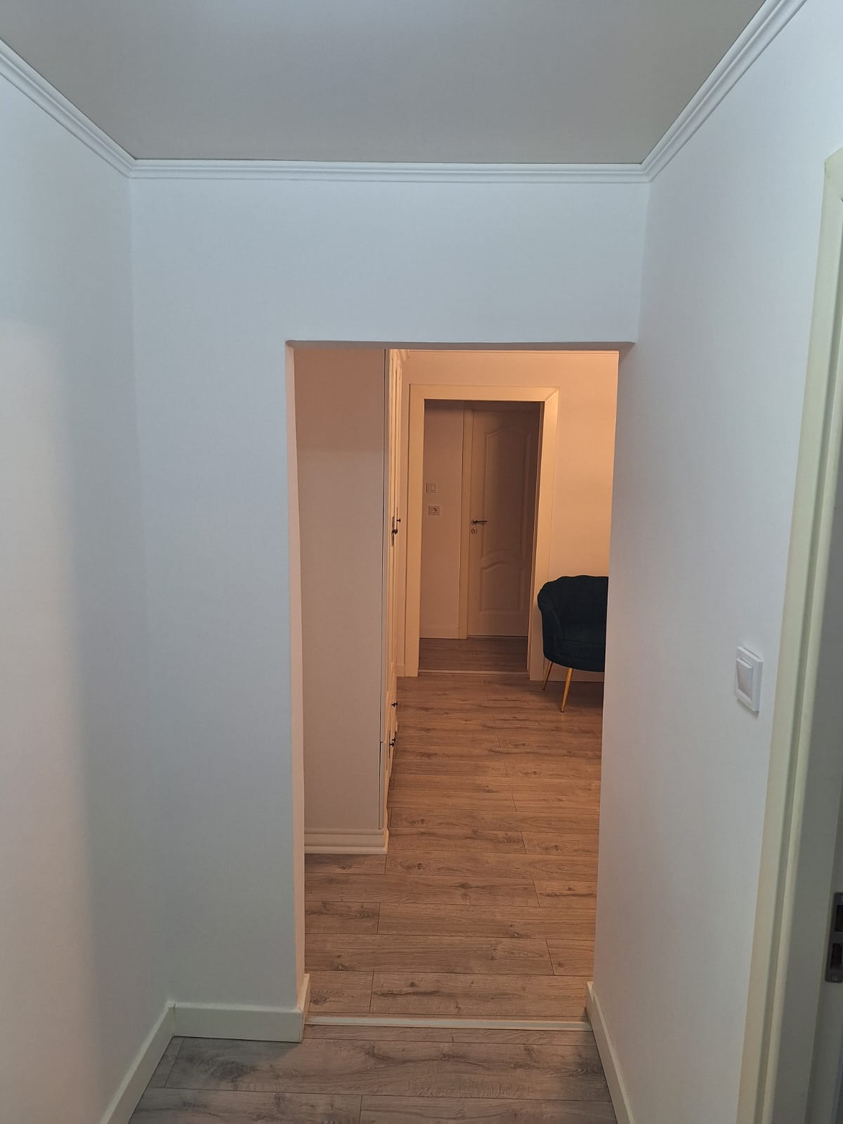 Închiriez apartament 2cam loc Roma sunt proprietar t