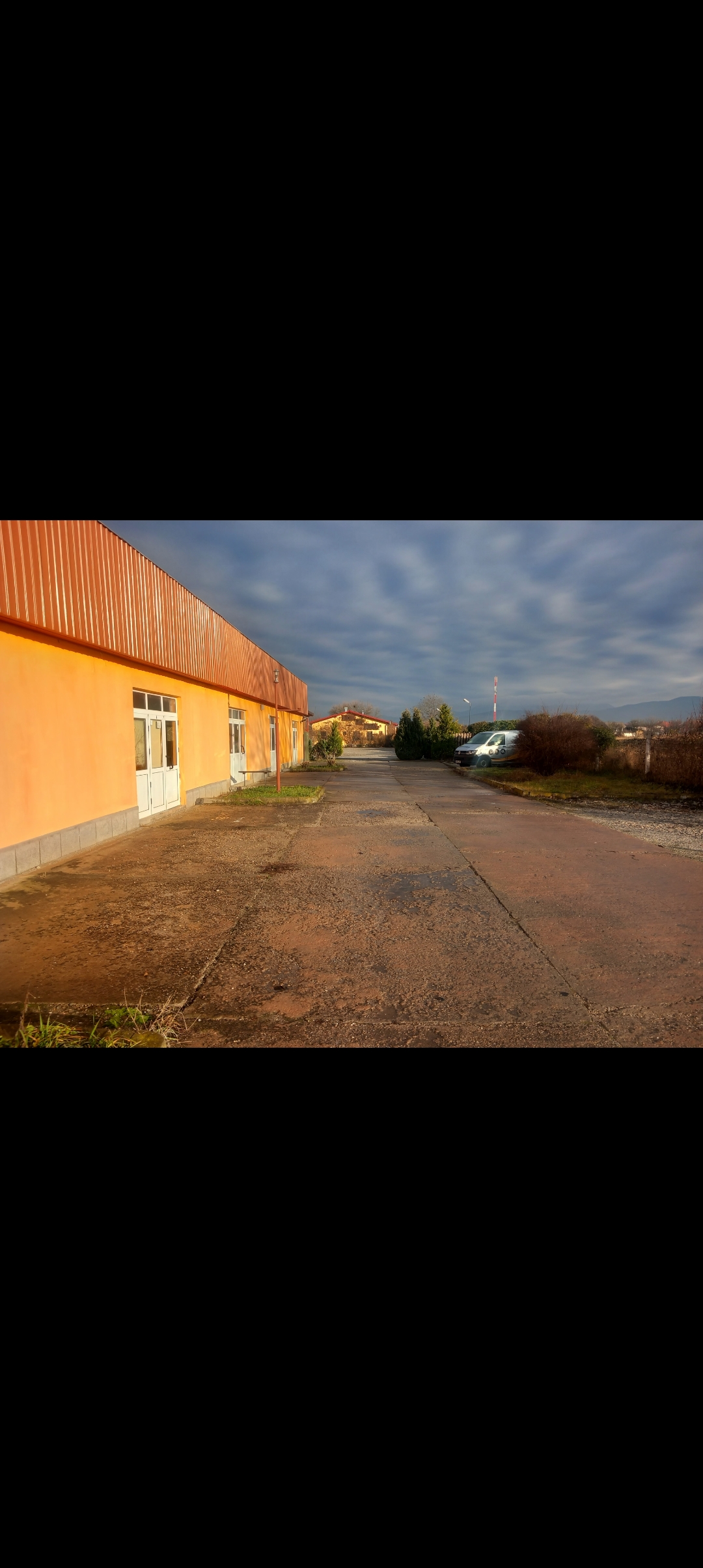 Vand imobil situat pe DN7