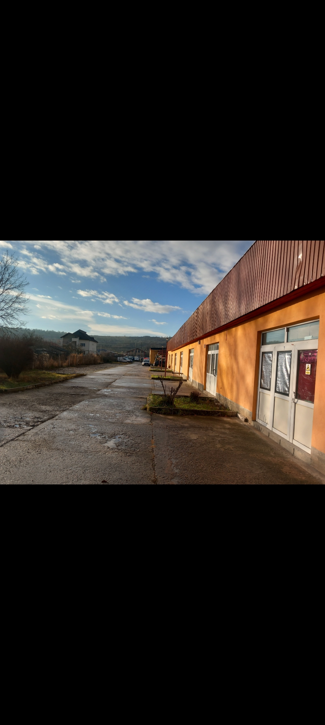 Vand imobil situat pe DN7