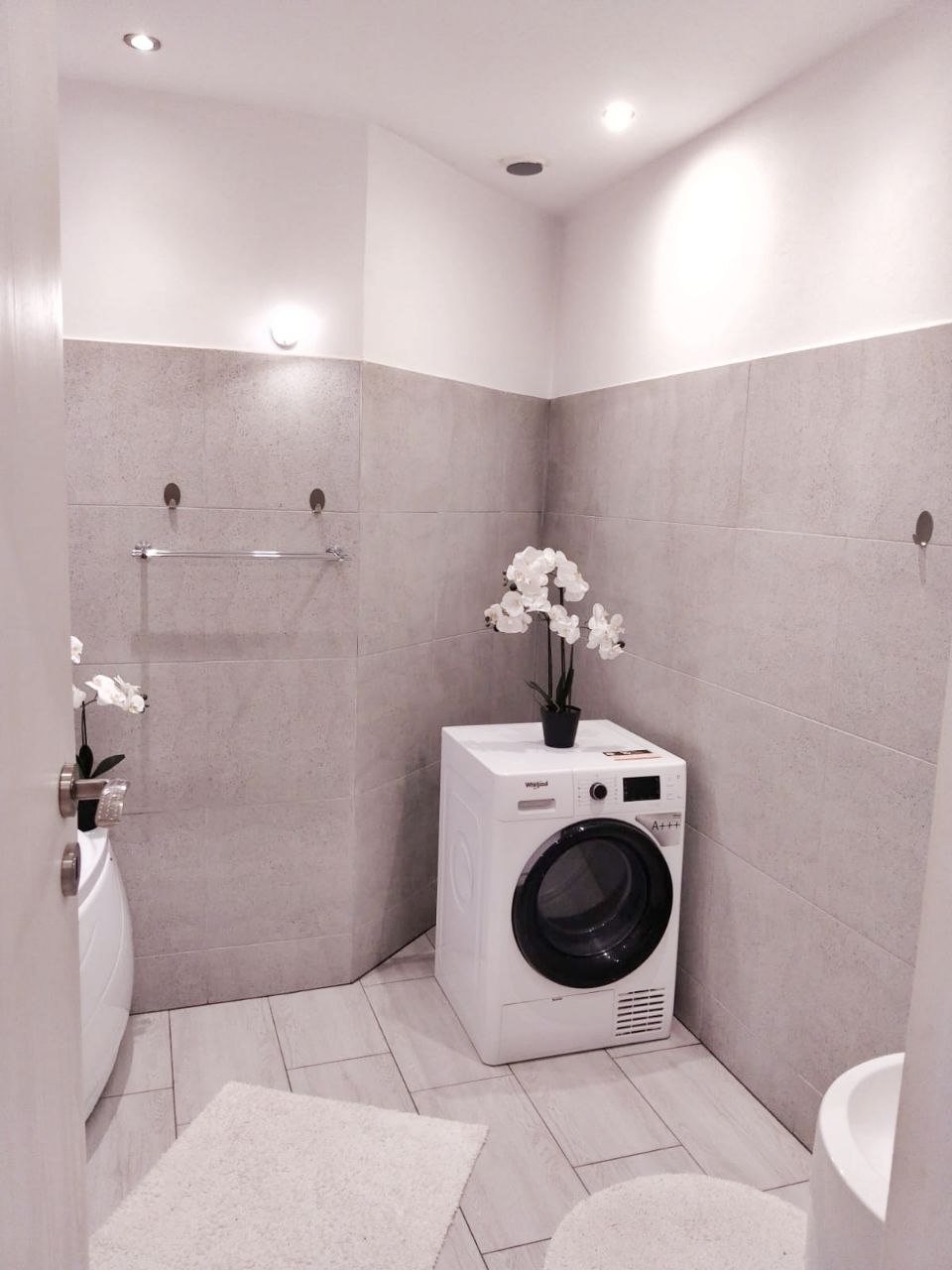 Apartament 2 camere | 67 m² | Parter| 2 locuri de parcare | Cartier Bunloc Săcele