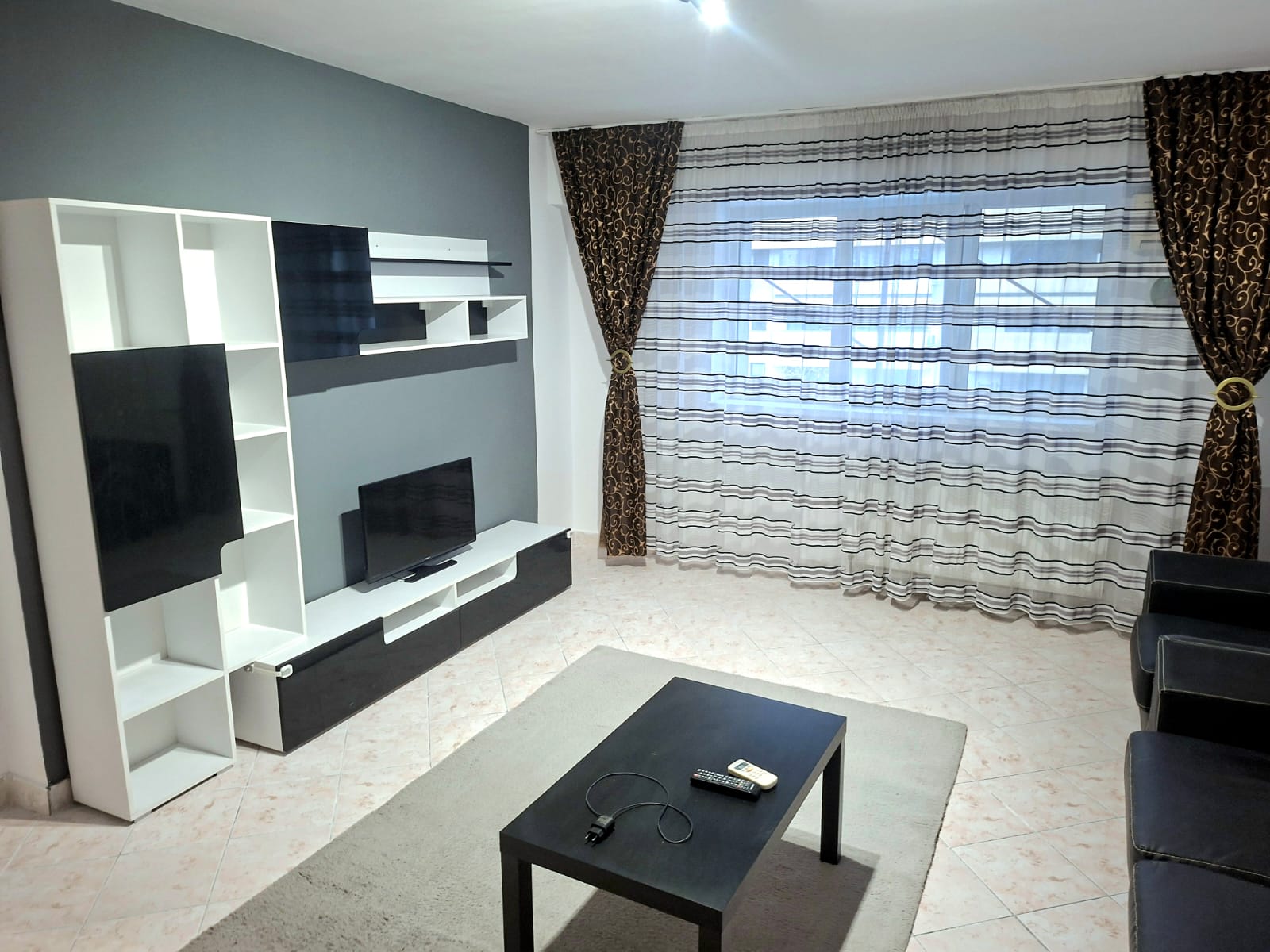 Garsoniera Mircea Voda | Timpuri Noi | Unirii