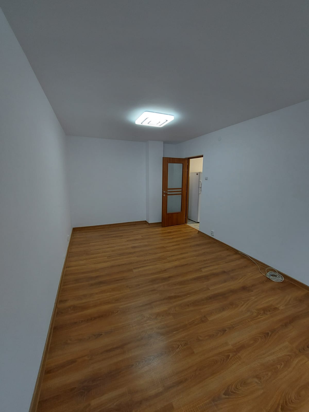 Garsonieră de închiriat – Ideală pentru sediu firmă!