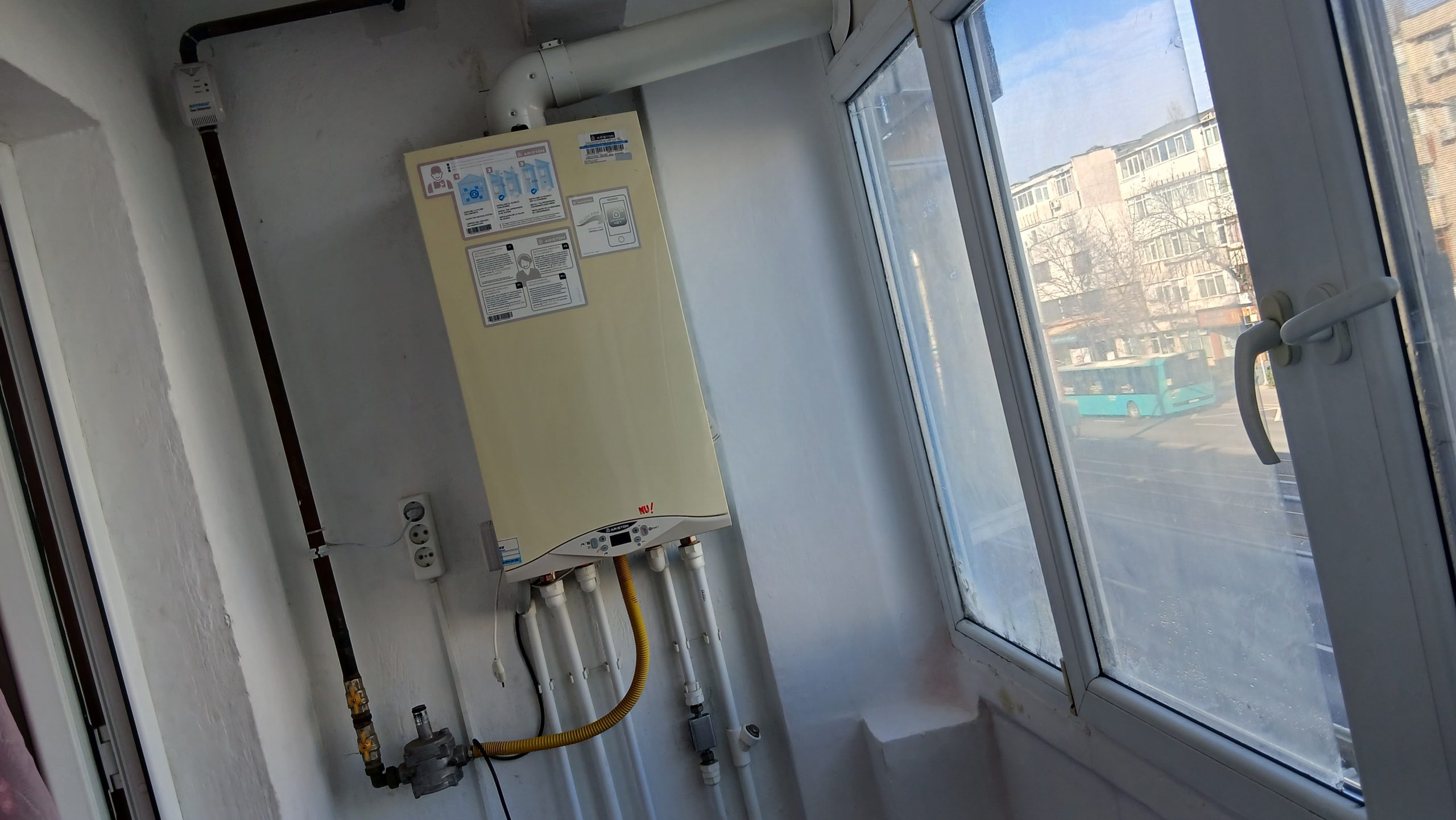 Apartament 2 camere cu pozitie SUPER