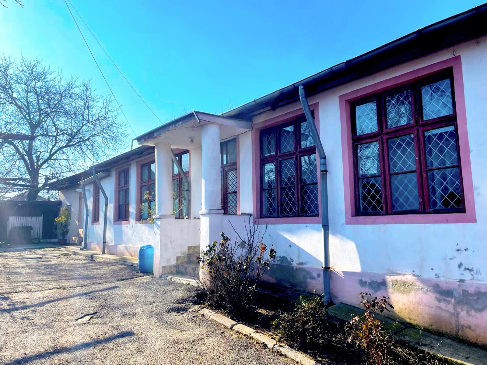 Vand casa ULTRACENTRALA URGENT!