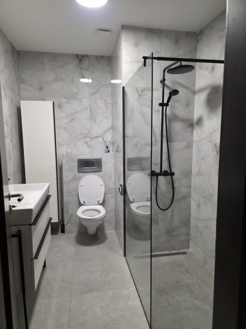 Inchiriez apartament 3 camere,95mp, Bucuresti, zona Parcul Mihai I, 1.300euro