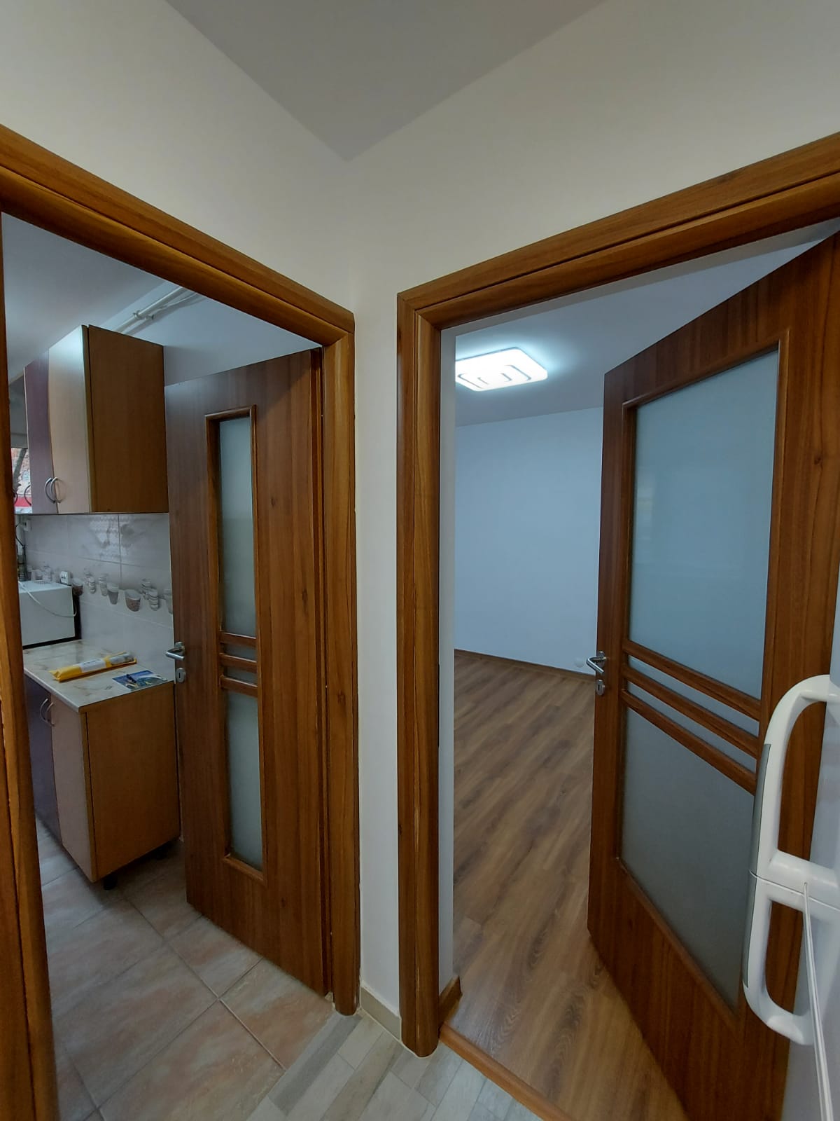 Garsonieră de închiriat – Ideală pentru sediu firmă!