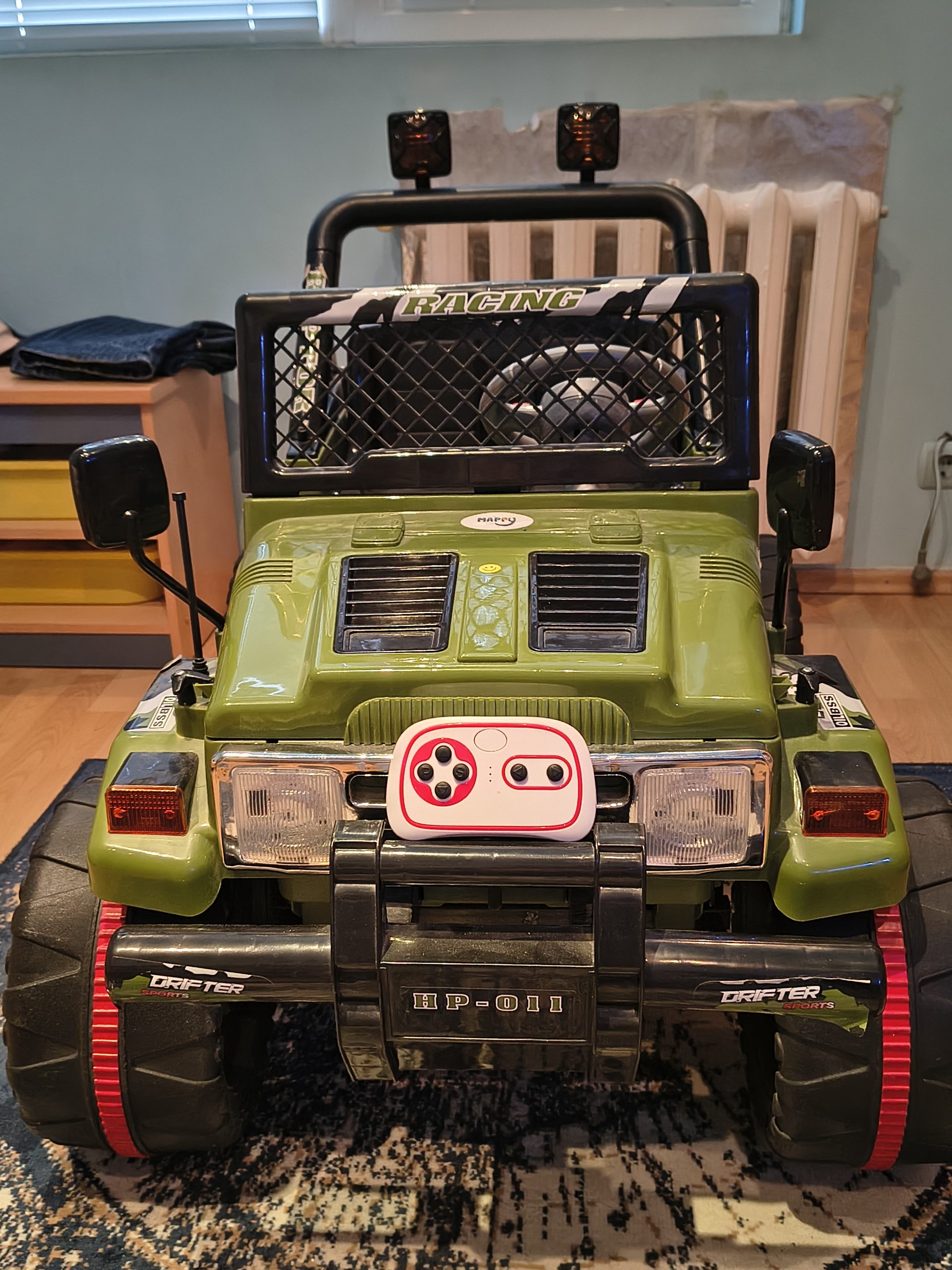 Masina electrica pt. copii