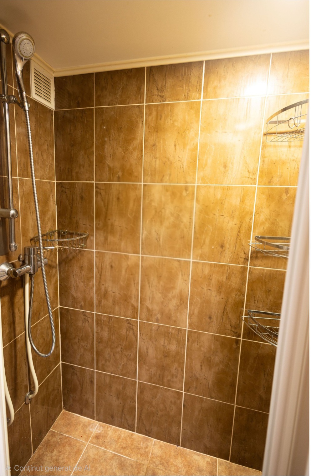 Vand apartament la casa pretabil spațiu comercial