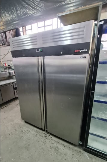 Cuptor pentru gastronomie UNOX CHEFTOP MIND / Congelator inox, 2 usi , 7500 LEI – SH