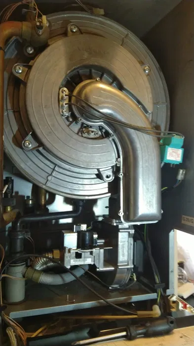 service montaj si reparatii centrale