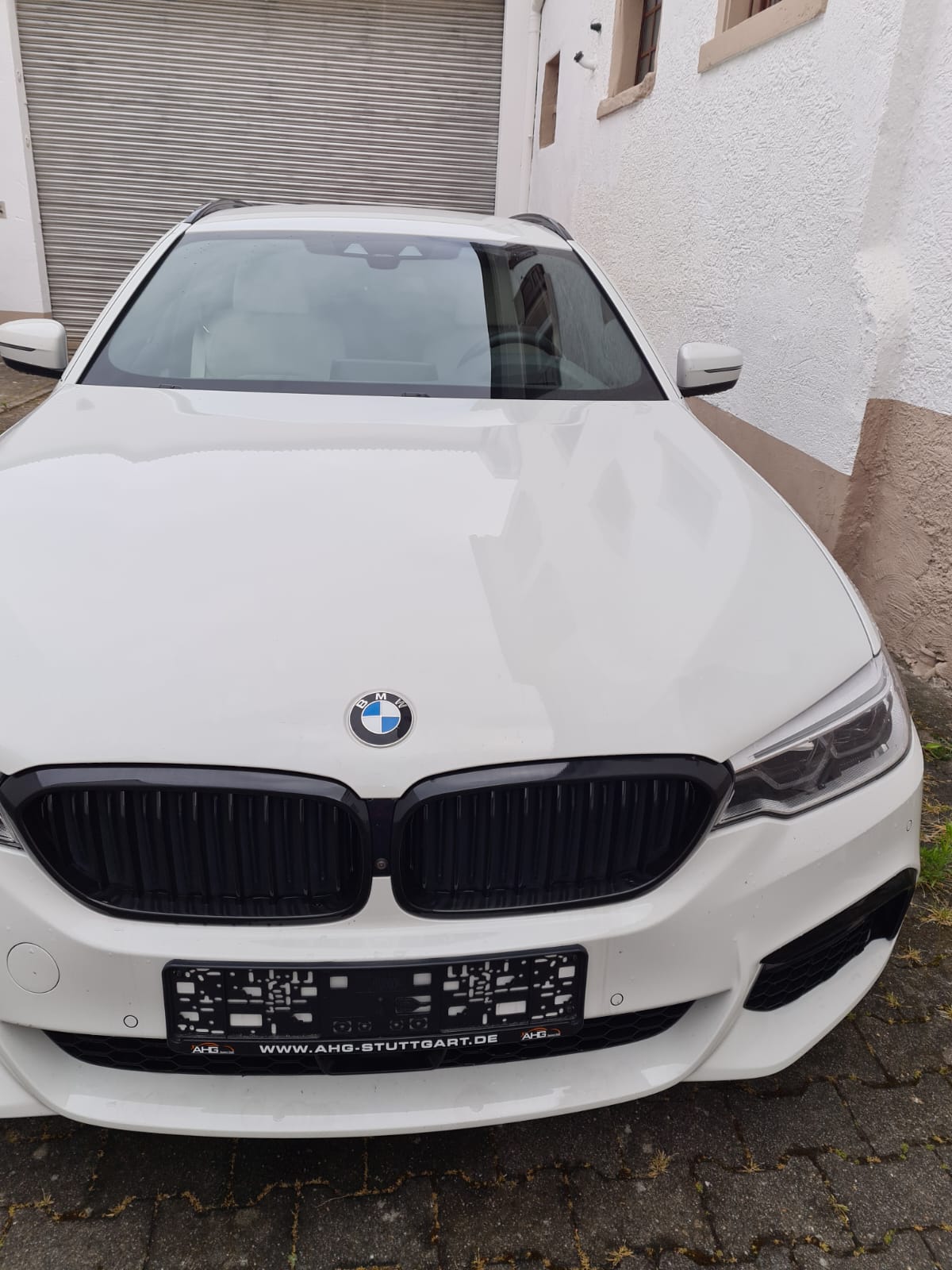 Buna vand urgent BMW 530D