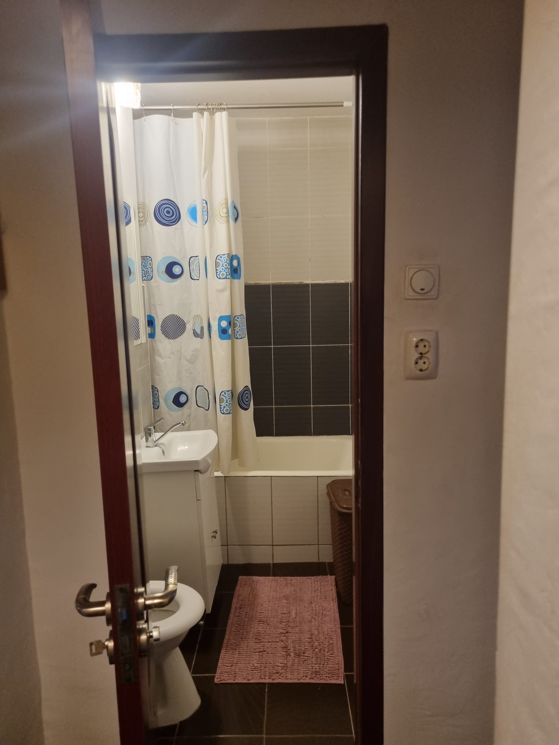 Garsonieră Militari-Liniei