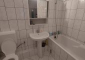 Închiriez apartament
