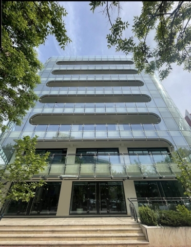 Spatiu comercial de inchiriat in zona Corneliu Coposu, 145mp, 5.025euro