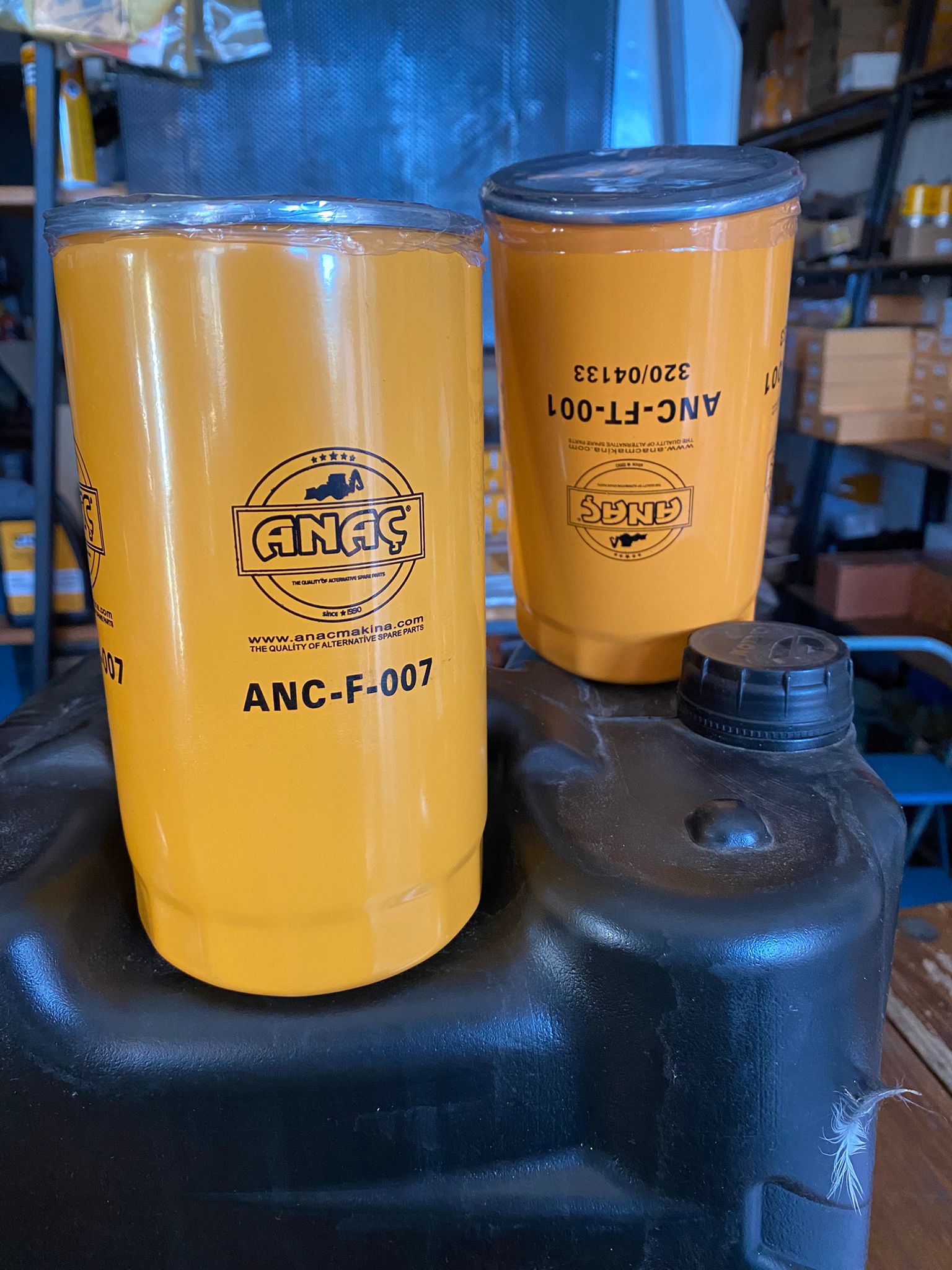 Oferta de ulei motor 15W40 cu filtru de motor GRATUIT