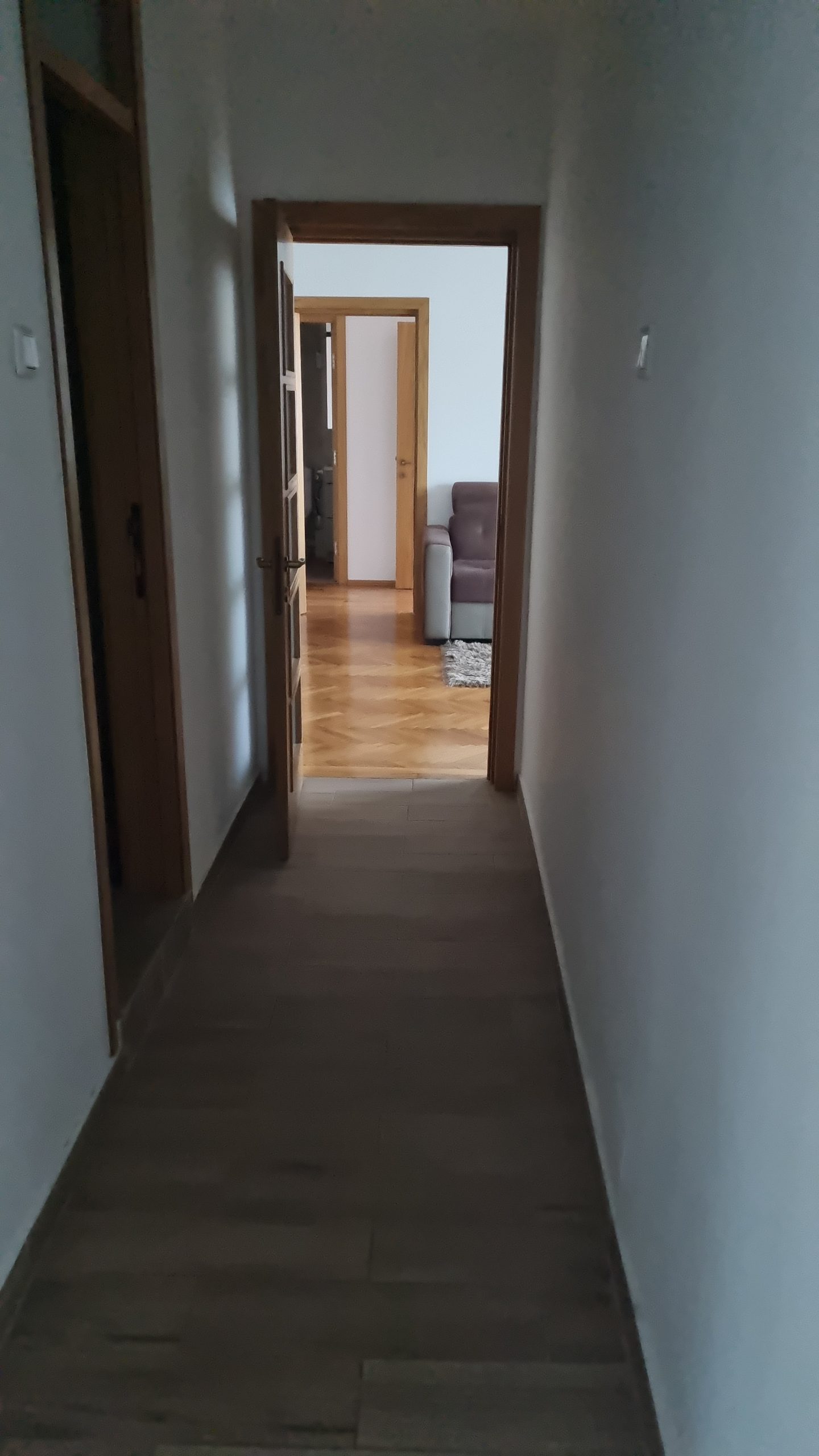 Dinamo, ap 2 camere decomandat, de inchiriat