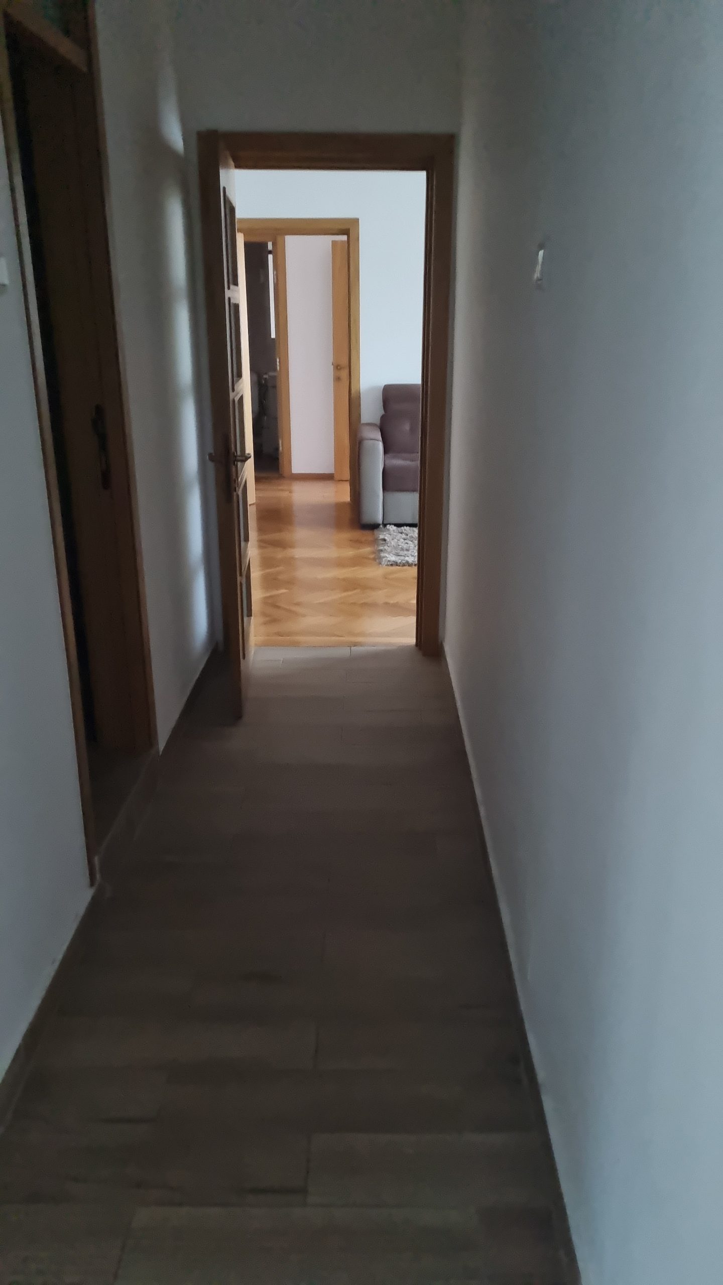 Dinamo, ap 2 camere decomandat, de inchiriat