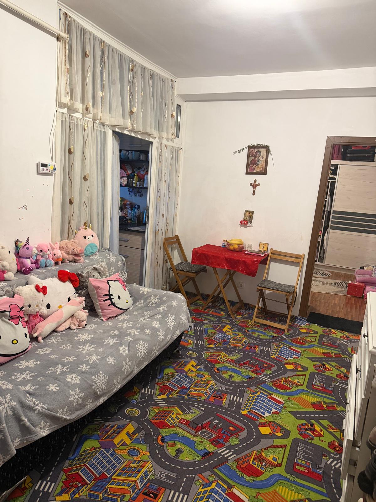 Vanzare 2 camere Gladiolelor km8