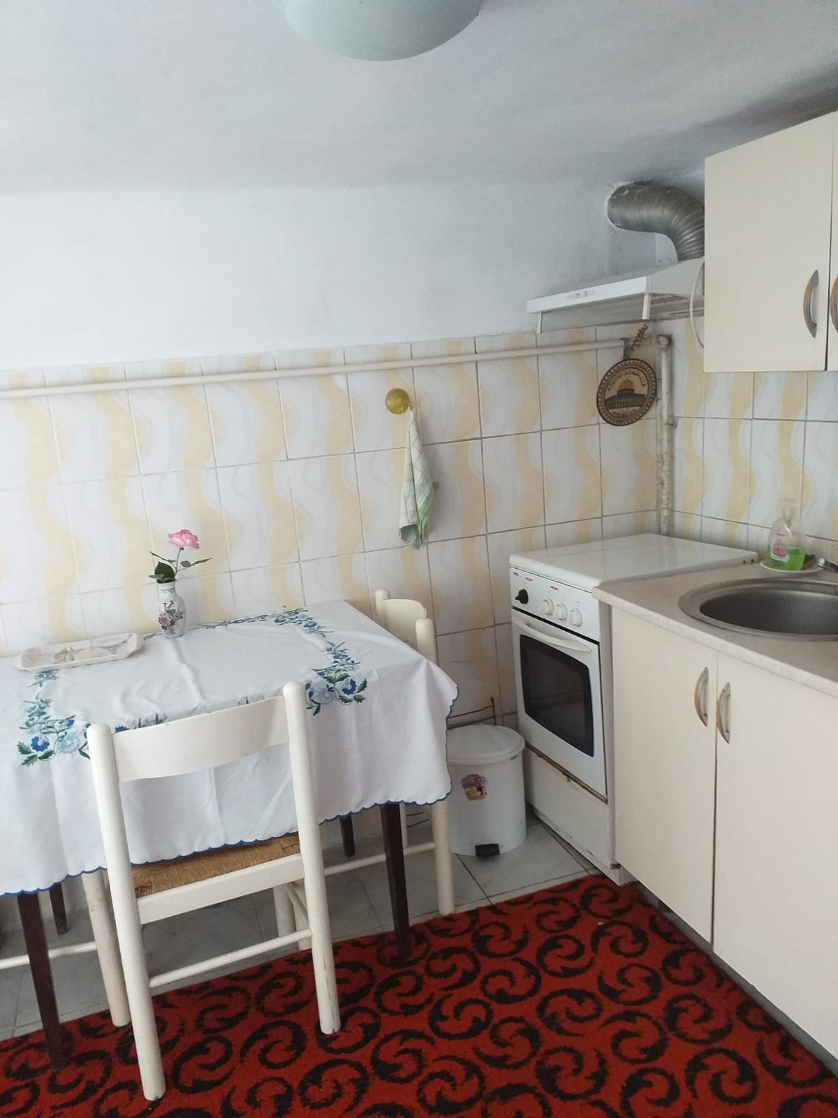 Casa de vanzare in Cocorastii Caplii, la 7 km de Campinae