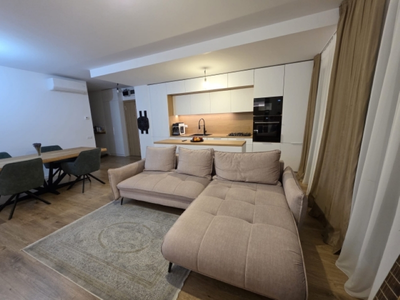 Apartament 3 camere, mobilat si utilat, Bucuresti, zona Morarilor, 84mp, 260.000euro