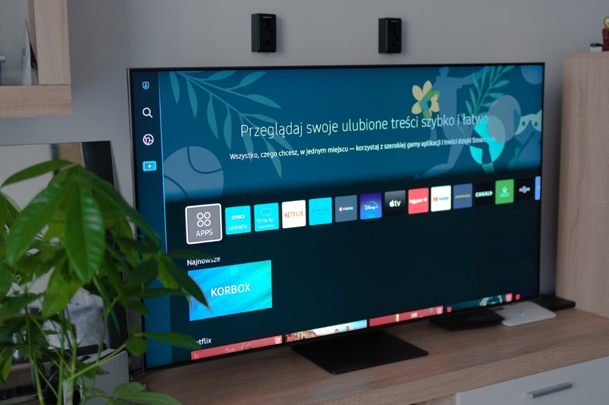 Tv Qled 4K Samsung 115cm .Tv smart samsung 80cm.Noi sigilate.