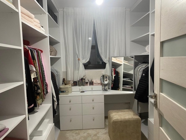 Casa, 5 camere, constructie 2022, teren 1000mp, Mehedinta, 220.000euro