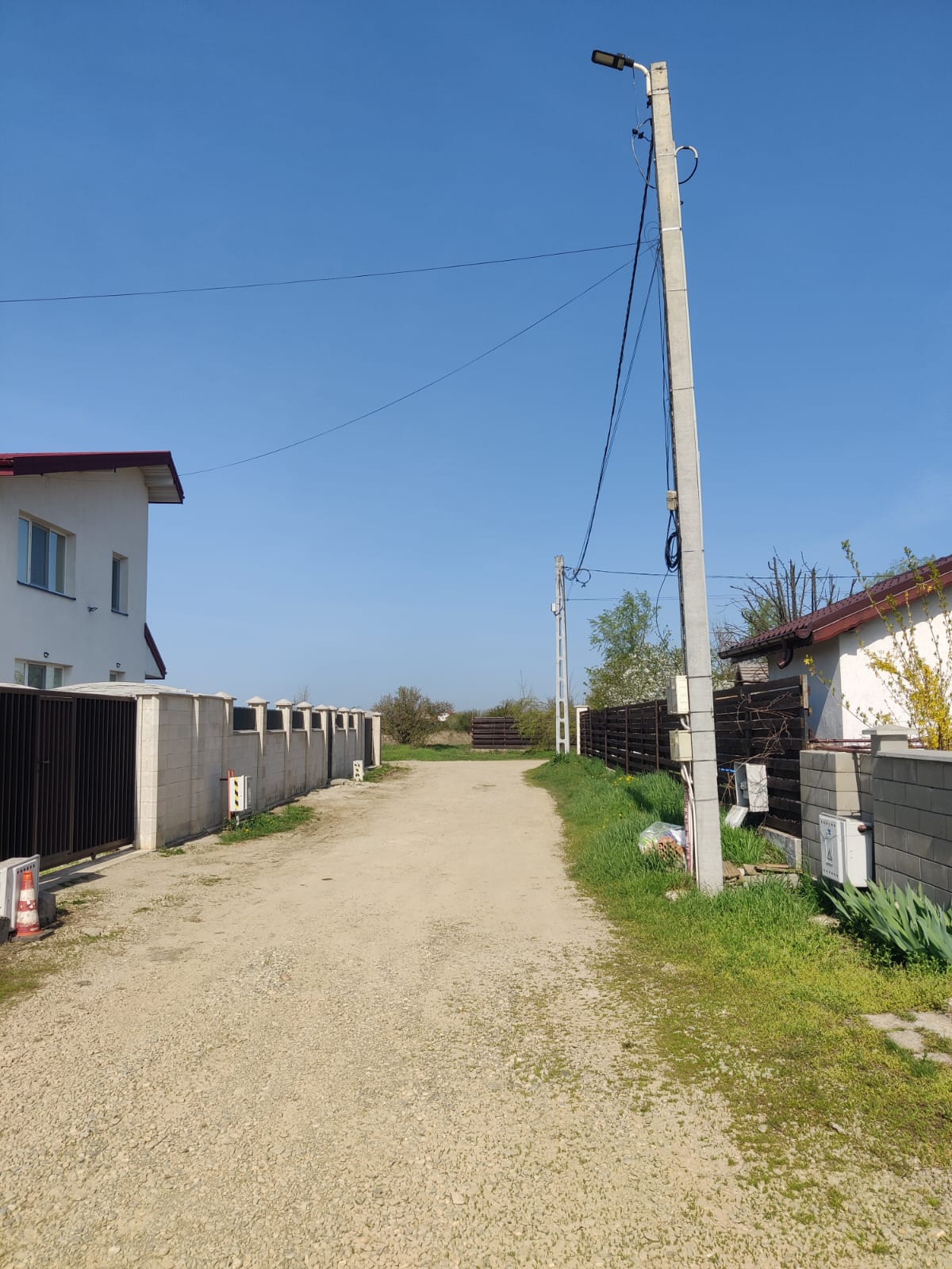 Teren de casa intravilan, toate utilitatile, in Buftea – Darza