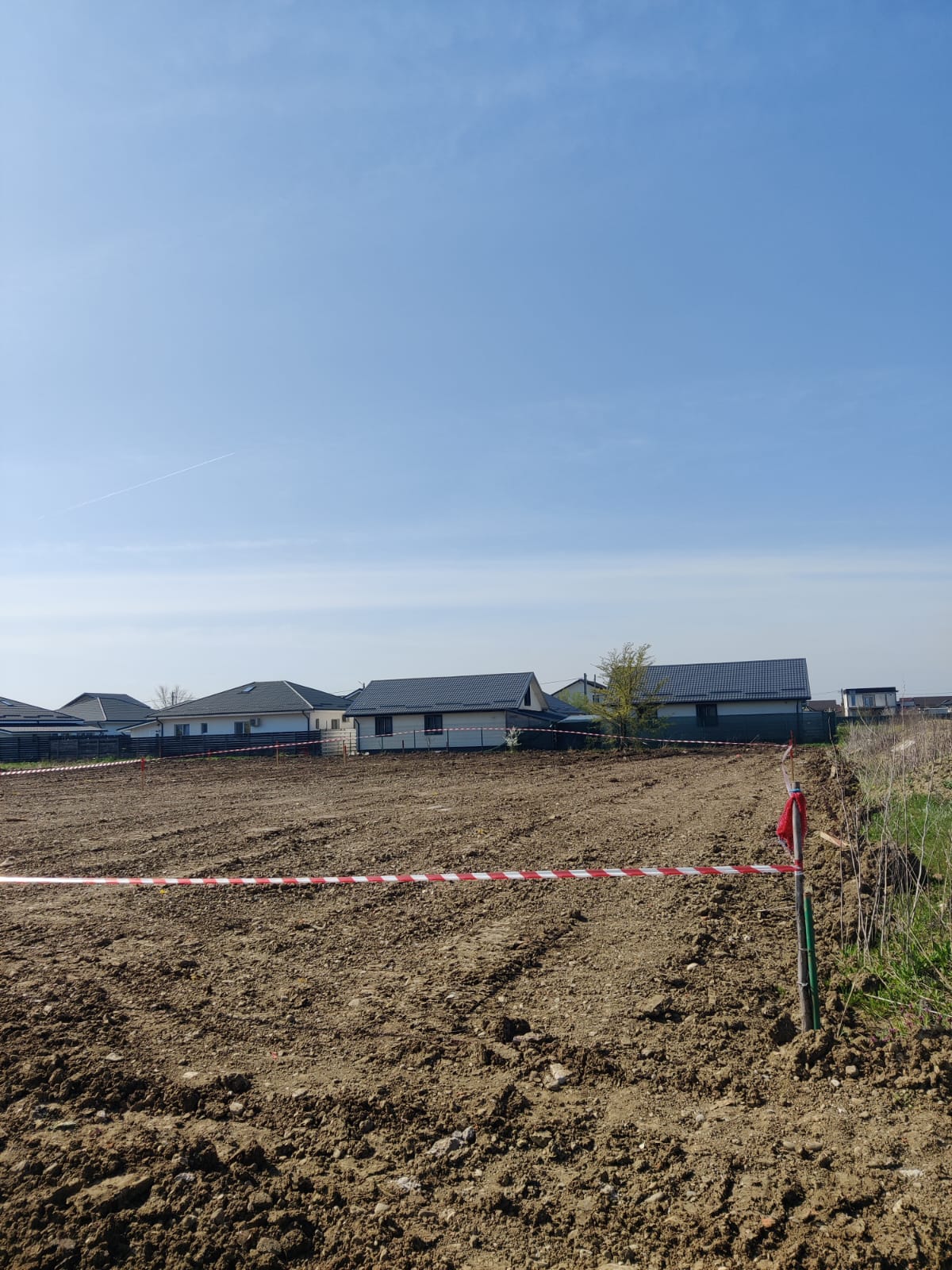 Teren de casa intravilan, toate utilitatile, in Buftea – Darza