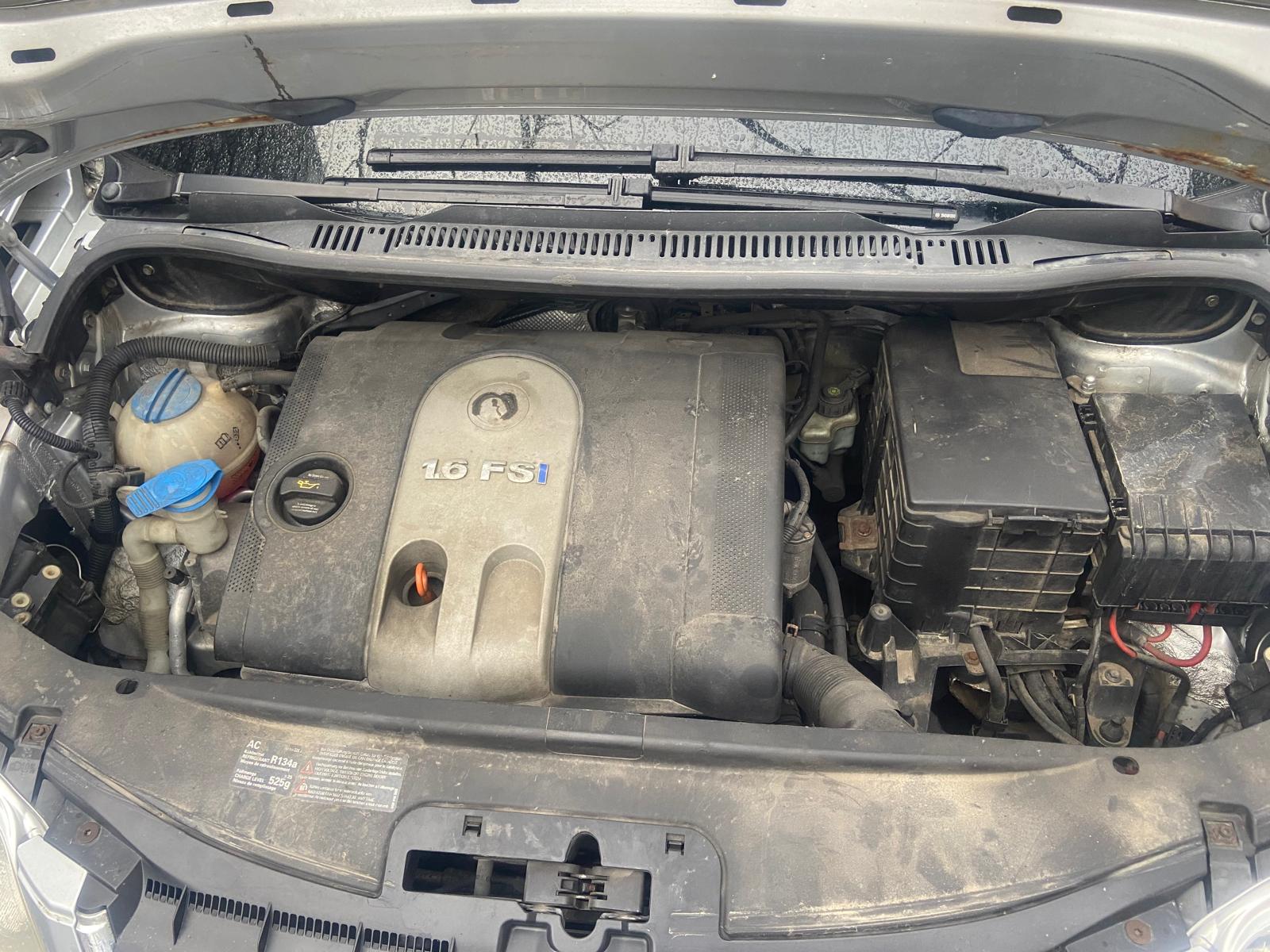 Volkswagen Touran 1.6FSI