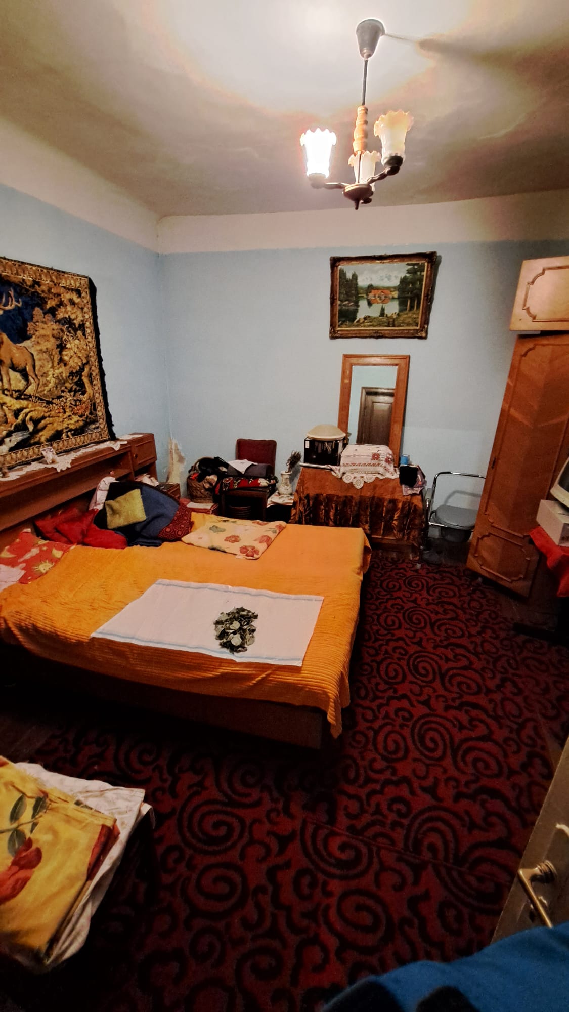 Ocazie!!! Casa 3 camere, 80 mp utili, centrala gaze, curte